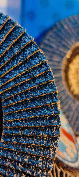 فلپ دیسک کاربوسان zr 40